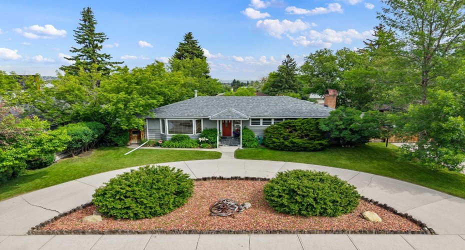 1908 Green Ridge Road, Calgary, Alberta T3E 4B1, 4 Bedrooms Bedrooms, ,2 BathroomsBathrooms,Residential,For Sale,Green Ridge,A2324821