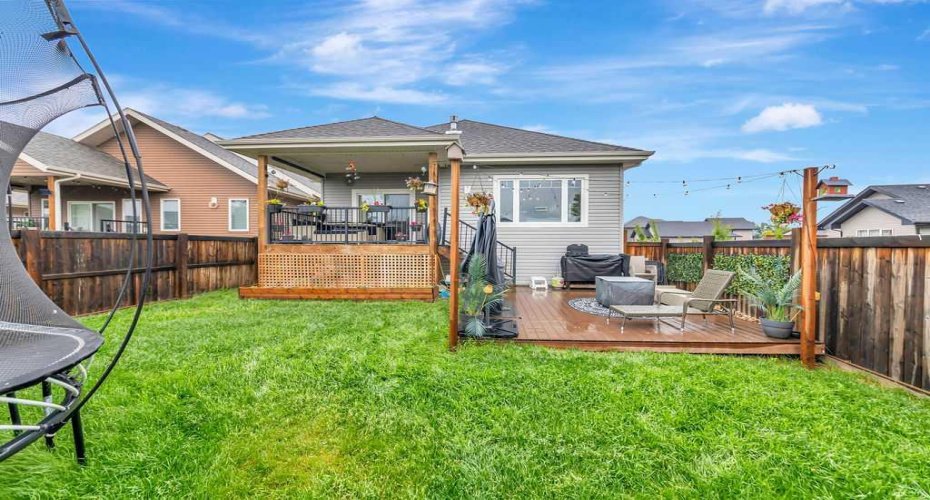 5945 18 Street, Lloydminster, Alberta T9V 3P4, 4 Bedrooms Bedrooms, ,3 BathroomsBathrooms,Residential,For Sale,18,A2324850