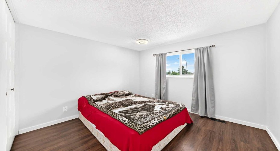 500 Allen Street, Airdrie, Alberta T4B 1J5, 3 Bedrooms Bedrooms, ,2 BathroomsBathrooms,Residential,For Sale,Allen,A2324854