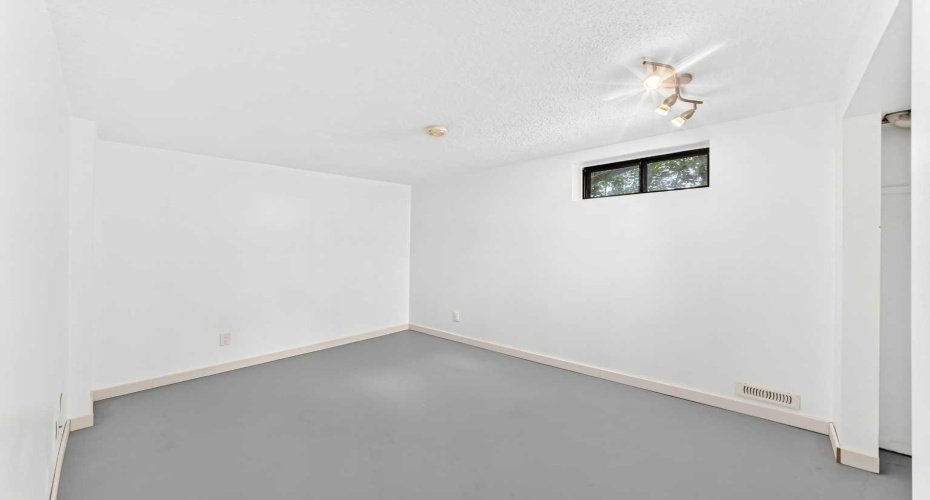 500 Allen Street, Airdrie, Alberta T4B 1J5, 3 Bedrooms Bedrooms, ,2 BathroomsBathrooms,Residential,For Sale,Allen,A2324854