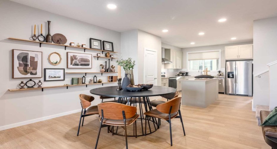 PLEASE NOTE: Photos are of a SHOWHOME of the same model – fit and finish may differ. Interior selections and floorplans shown in photos.