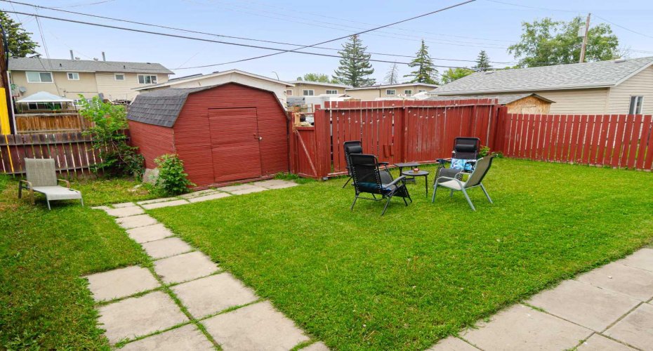 5412 14 Avenue, Calgary, Alberta T2A 0L3, 2 Bedrooms Bedrooms, ,2 BathroomsBathrooms,Residential,For Sale,14,A2324889