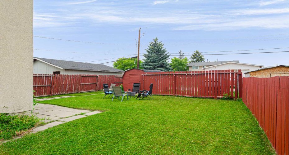 5412 14 Avenue, Calgary, Alberta T2A 0L3, 2 Bedrooms Bedrooms, ,2 BathroomsBathrooms,Residential,For Sale,14,A2324889