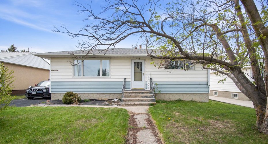 5417 50 Street, Olds, Alberta T4H1J1, 4 Bedrooms Bedrooms, ,2 BathroomsBathrooms,Residential,For Sale,50,A2324897