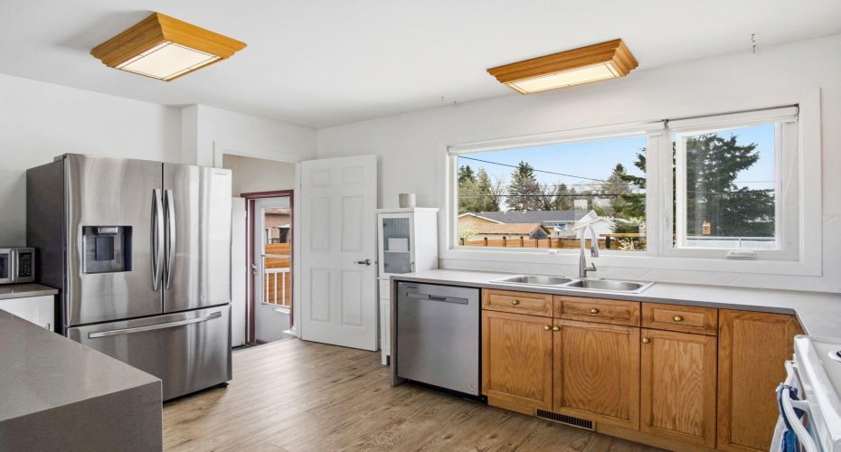 5417 50 Street, Olds, Alberta T4H1J1, 4 Bedrooms Bedrooms, ,2 BathroomsBathrooms,Residential,For Sale,50,A2324897