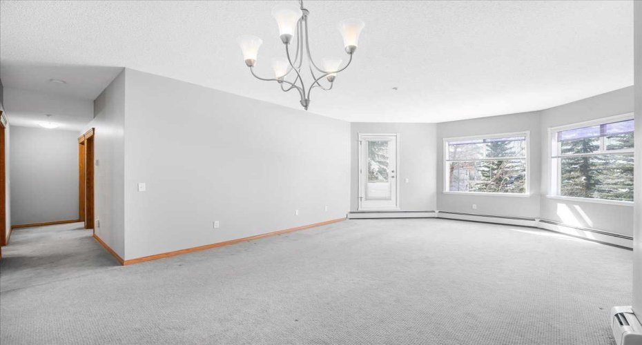 200 Lincoln Way, Calgary, Alberta T3E 7G7, 2 Bedrooms Bedrooms, ,2 BathroomsBathrooms,Residential,For Sale,Lincoln,A2324902