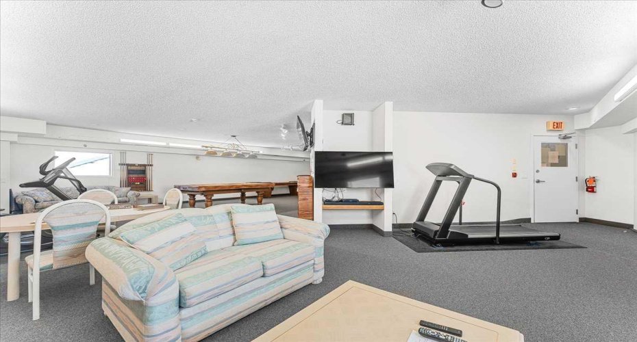 200 Lincoln Way, Calgary, Alberta T3E 7G7, 2 Bedrooms Bedrooms, ,2 BathroomsBathrooms,Residential,For Sale,Lincoln,A2324902