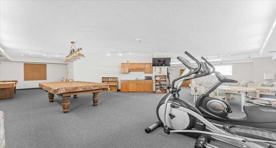 200 Lincoln Way, Calgary, Alberta T3E 7G7, 2 Bedrooms Bedrooms, ,2 BathroomsBathrooms,Residential,For Sale,Lincoln,A2324902
