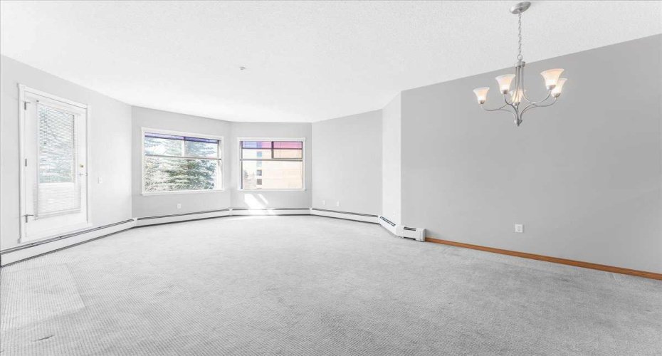 200 Lincoln Way, Calgary, Alberta T3E 7G7, 2 Bedrooms Bedrooms, ,2 BathroomsBathrooms,Residential,For Sale,Lincoln,A2324902