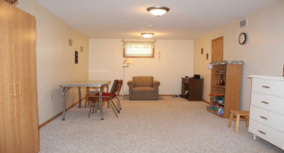 310 2nd Street, Manning, Alberta T0H 2M0, 4 Bedrooms Bedrooms, ,2 BathroomsBathrooms,Residential,For Sale,2nd,A2324904
