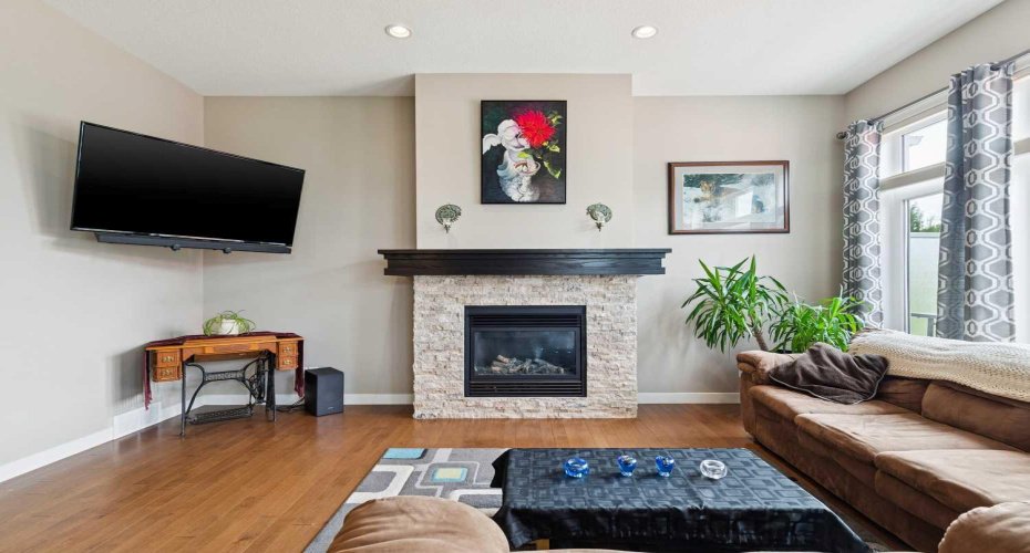 27 Ridge View Place, Cochrane, Alberta T4C0P8, 4 Bedrooms Bedrooms, ,3 BathroomsBathrooms,Residential,For Sale,Ridge View,A2323070