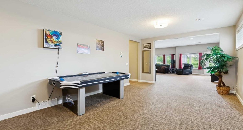 27 Ridge View Place, Cochrane, Alberta T4C0P8, 4 Bedrooms Bedrooms, ,3 BathroomsBathrooms,Residential,For Sale,Ridge View,A2323070
