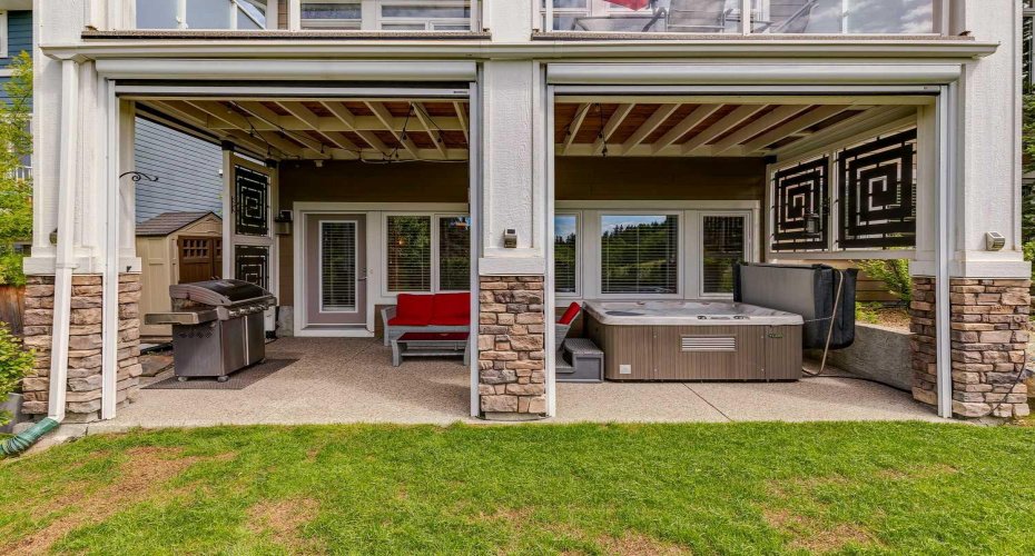 27 Ridge View Place, Cochrane, Alberta T4C0P8, 4 Bedrooms Bedrooms, ,3 BathroomsBathrooms,Residential,For Sale,Ridge View,A2323070