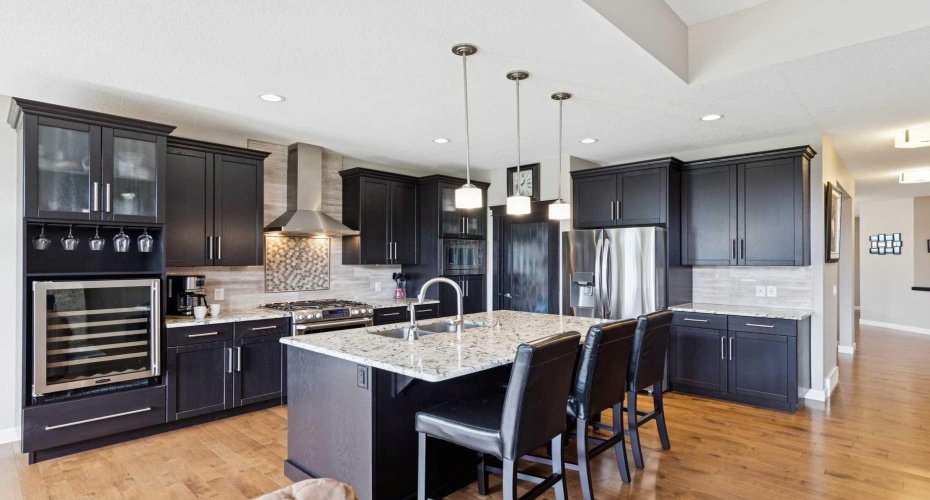 27 Ridge View Place, Cochrane, Alberta T4C0P8, 4 Bedrooms Bedrooms, ,3 BathroomsBathrooms,Residential,For Sale,Ridge View,A2323070