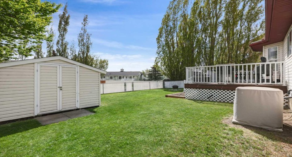 11 Strathmore Lakes Crescent, Strathmore, Alberta T1P 1L7, 5 Bedrooms Bedrooms, ,3 BathroomsBathrooms,Residential,For Sale,Strathmore Lakes,A2323949 11 Strathmore Lakes Crescent, Strathmore, Alberta T1P 1L7, 5 Bedrooms Bedrooms, ,3 BathroomsBathrooms,Residential,For Sale,Strathmore Lakes,A2323949