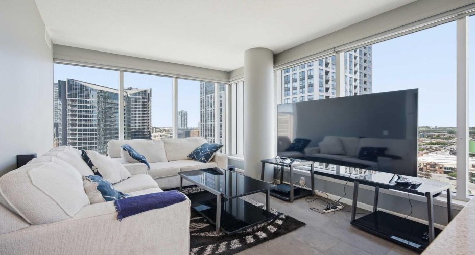 211 13 Avenue, Calgary, Alberta T2G 1E1, 2 Bedrooms Bedrooms, ,2 BathroomsBathrooms,Residential,For Sale,13,A2324815