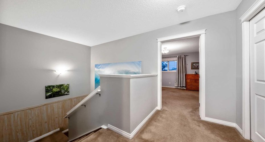 43 Arbours Circle, Langdon, Alberta T0J 1X2, 2 Bedrooms Bedrooms, ,3 BathroomsBathrooms,Residential,For Sale,Arbours,A2324848