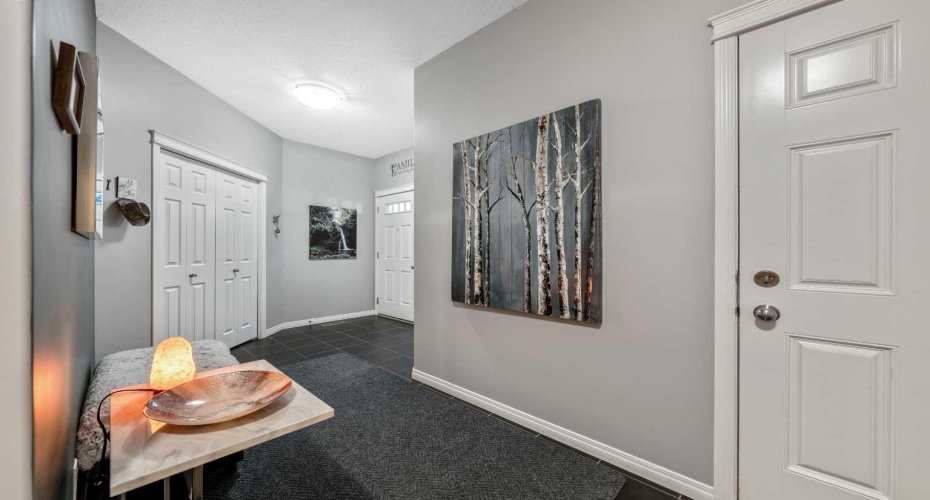 43 Arbours Circle, Langdon, Alberta T0J 1X2, 2 Bedrooms Bedrooms, ,3 BathroomsBathrooms,Residential,For Sale,Arbours,A2324848