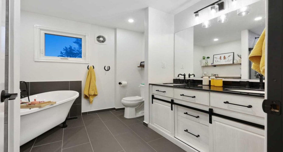 260195 274 Range, Rural Rocky View County, Alberta T4A 1J1, 3 Bedrooms Bedrooms, ,2 BathroomsBathrooms,Residential,For Sale,274,A2324927