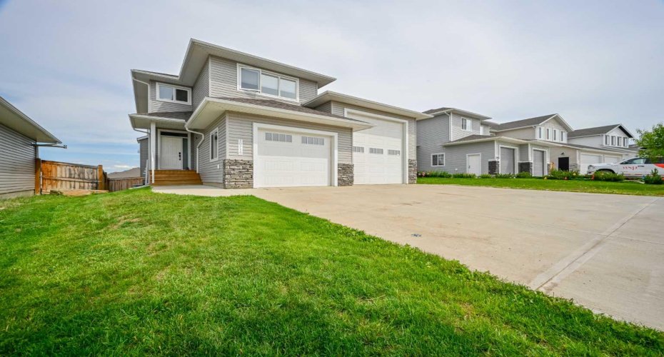 10714 150 Avenue, Rural Grande Prairie No. 1, County of, Alberta T8X 0S3, 3 Bedrooms Bedrooms, ,3 BathroomsBathrooms,Residential,For Sale,150,A2324977