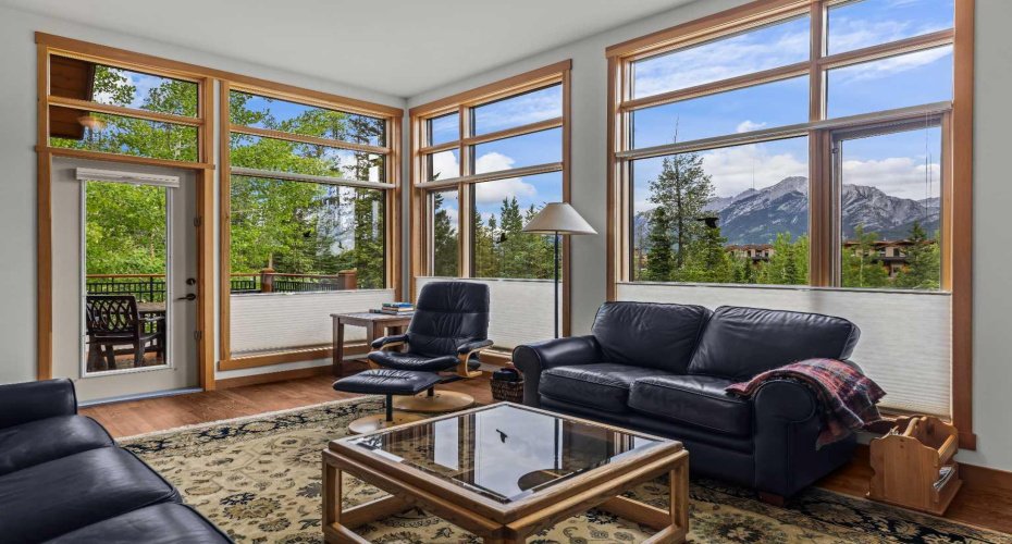 101 Armstrong Place, Canmore, Alberta T1W 3M2, 3 Bedrooms Bedrooms, ,4 BathroomsBathrooms,Residential,For Sale,Armstrong,A2325008