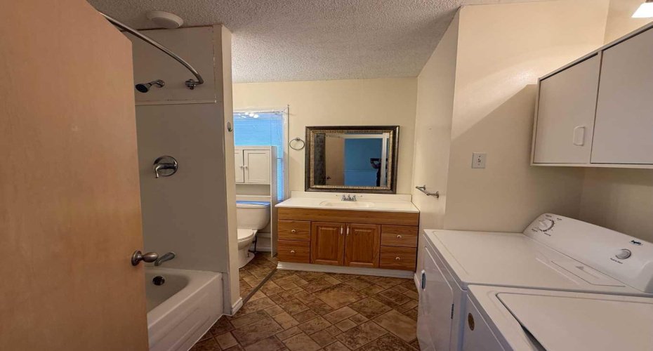 4911 53 Avenue, Grimshaw, Alberta T0H 1M0, 2 Bedrooms Bedrooms, ,1 BathroomBathrooms,Residential,For Sale,53,A2325010
