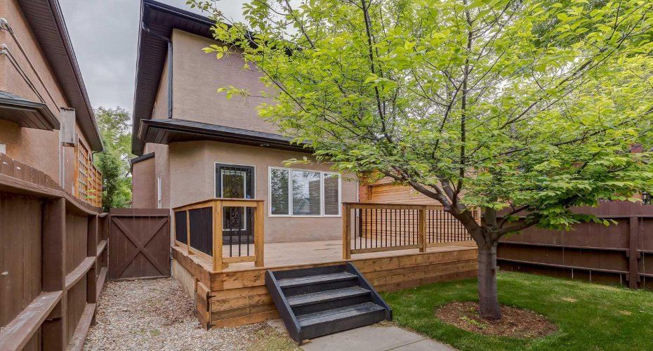 310 8 Avenue, Calgary, Alberta T2E 0P9, 4 Bedrooms Bedrooms, ,4 BathroomsBathrooms,Residential,For Sale,8,A2325011
