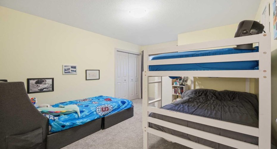 107 Everwoods Park, Calgary, Alberta T2Y 0G3, 3 Bedrooms Bedrooms, ,3 BathroomsBathrooms,Residential,For Sale,Everwoods,A2325012