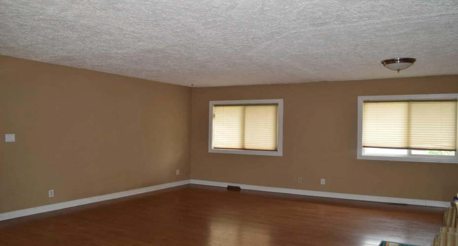 5259 51 Street, Lacombe, Alberta T4L1H7, 2 Bedrooms Bedrooms, ,1 BathroomBathrooms,Residential,For Sale,51,A2325022