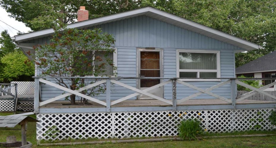 5259 51 Street, Lacombe, Alberta T4L1H7, 2 Bedrooms Bedrooms, ,1 BathroomBathrooms,Residential,For Sale,51,A2325022
