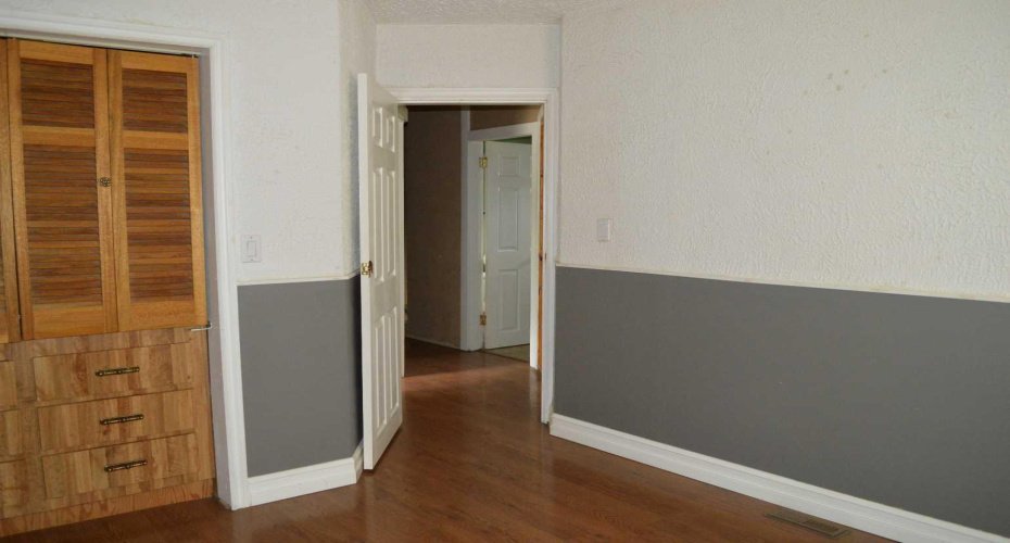 5259 51 Street, Lacombe, Alberta T4L1H7, 2 Bedrooms Bedrooms, ,1 BathroomBathrooms,Residential,For Sale,51,A2325022