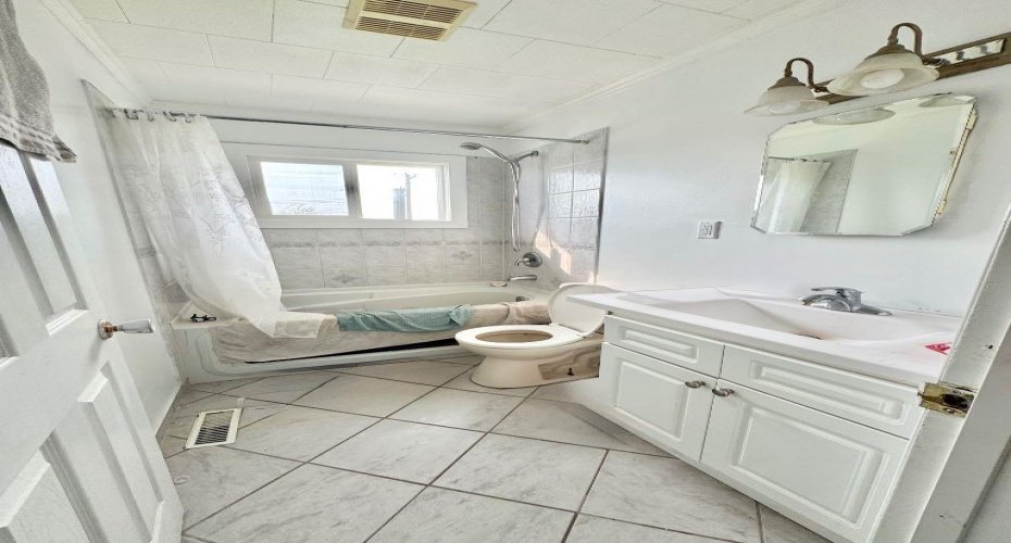 27 Centenial Crescent, Swan Hills, Alberta T0G2C0, 2 Bedrooms Bedrooms, ,2 BathroomsBathrooms,Residential,For Sale,Centenial,A2325023