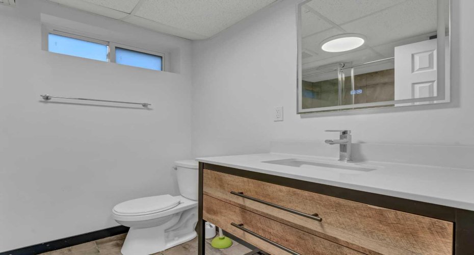 189 2 Street, Medicine Hat, Alberta T1A5K8, 3 Bedrooms Bedrooms, ,2 BathroomsBathrooms,Residential,For Sale,2,A2325050
