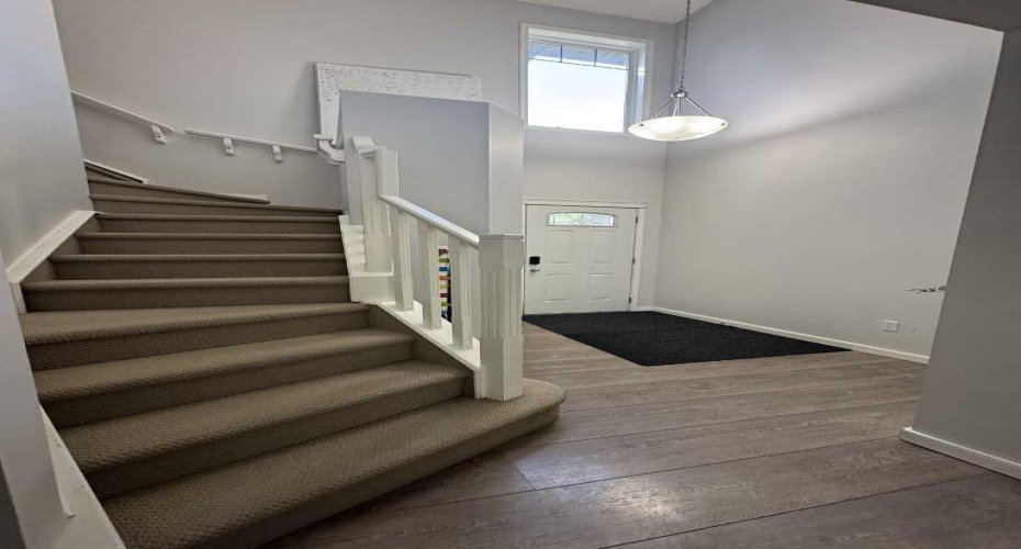 234 Royal Birch Bay, Calgary, Alberta T3G5X6, ,Rental,Royal Birch,A2325055