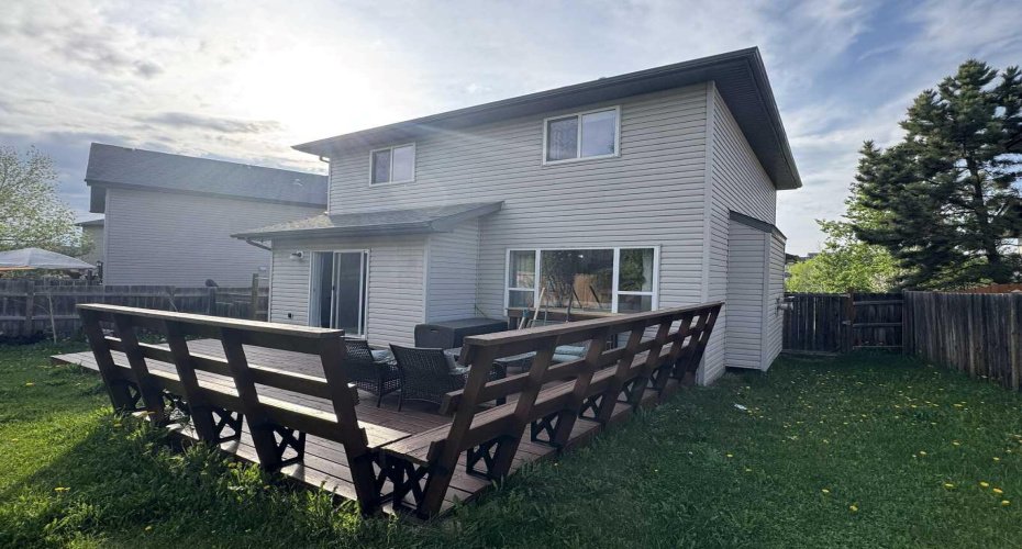 234 Royal Birch Bay, Calgary, Alberta T3G5X6, ,Rental,Royal Birch,A2325055