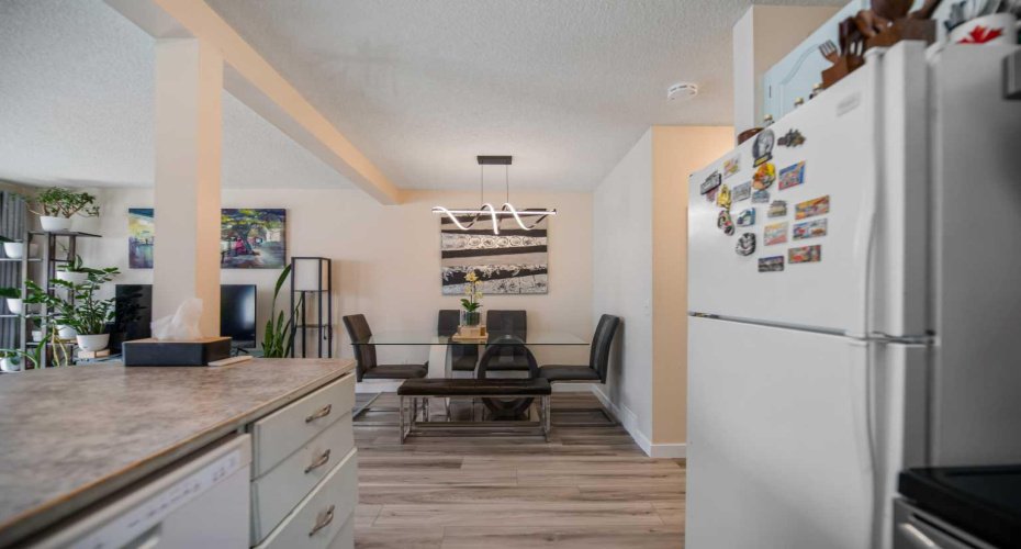 4 Millview Green, Calgary, Alberta T2Y 3W1, 3 Bedrooms Bedrooms, ,2 BathroomsBathrooms,Residential,For Sale,Millview,A2325057