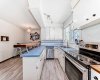 Kitchen: 16'8