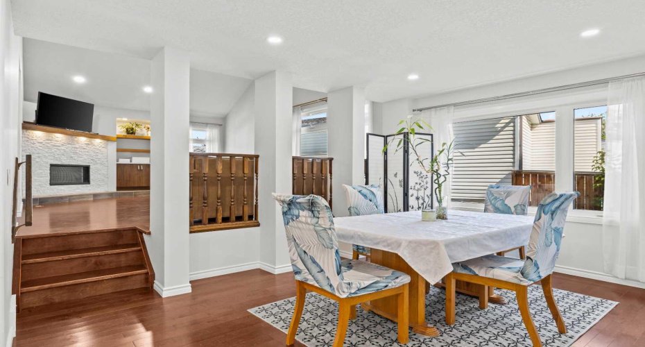 151 Ranchview Place, Calgary, Alberta T3G 1H7, 3 Bedrooms Bedrooms, ,3 BathroomsBathrooms,Residential,For Sale,Ranchview,A2323408