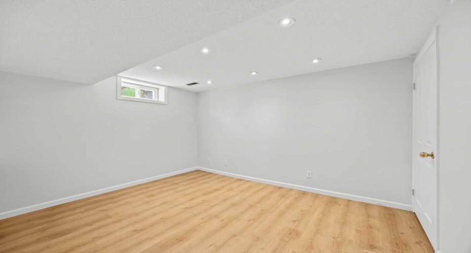 151 Ranchview Place, Calgary, Alberta T3G 1H7, 3 Bedrooms Bedrooms, ,3 BathroomsBathrooms,Residential,For Sale,Ranchview,A2323408