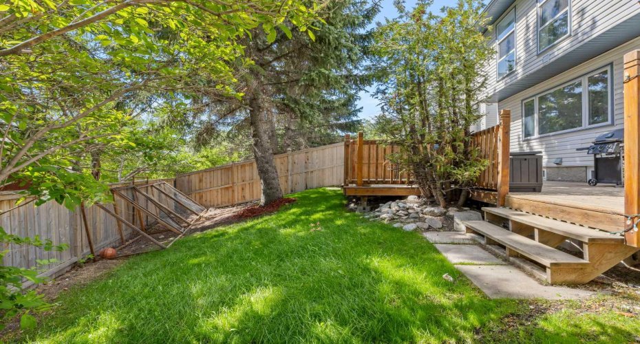 151 Ranchview Place, Calgary, Alberta T3G 1H7, 3 Bedrooms Bedrooms, ,3 BathroomsBathrooms,Residential,For Sale,Ranchview,A2323408