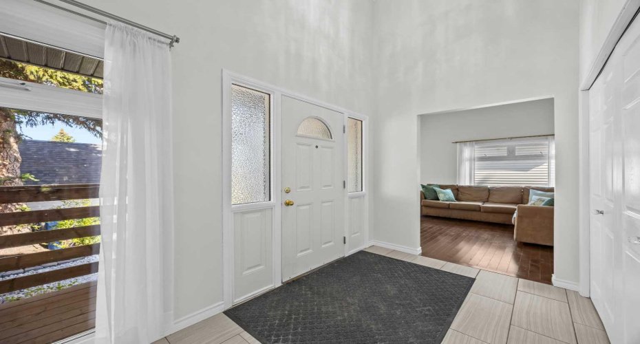 151 Ranchview Place, Calgary, Alberta T3G 1H7, 3 Bedrooms Bedrooms, ,3 BathroomsBathrooms,Residential,For Sale,Ranchview,A2323408