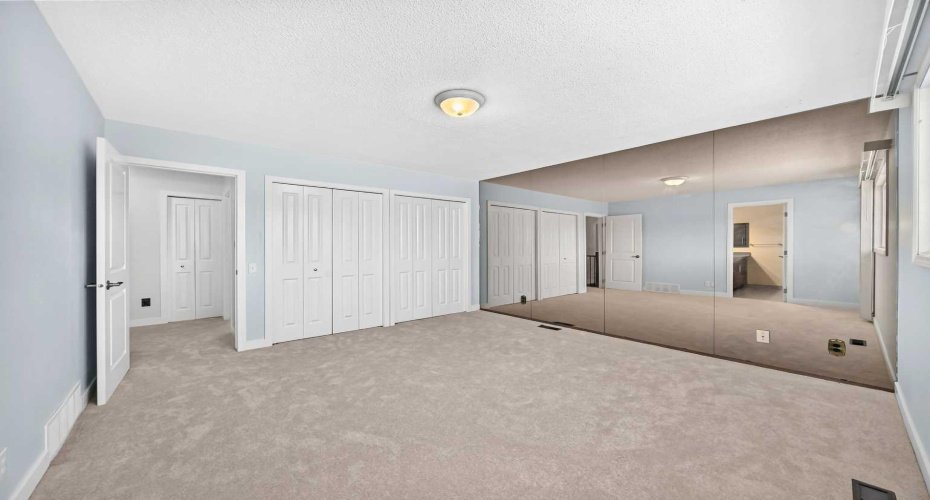 316 Parkland Way, Calgary, Alberta T2J4L2, 5 Bedrooms Bedrooms, ,4 BathroomsBathrooms,Residential,For Sale,Parkland,A2323622