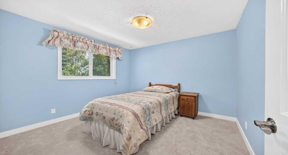 316 Parkland Way, Calgary, Alberta T2J4L2, 5 Bedrooms Bedrooms, ,4 BathroomsBathrooms,Residential,For Sale,Parkland,A2323622