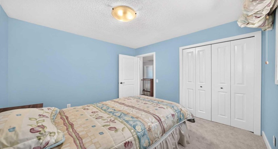 316 Parkland Way, Calgary, Alberta T2J4L2, 5 Bedrooms Bedrooms, ,4 BathroomsBathrooms,Residential,For Sale,Parkland,A2323622