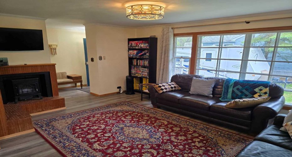 28126 Township Road 411, Rural Lacombe County, Alberta T4L 2N3, 2 Bedrooms Bedrooms, ,1 BathroomBathrooms,Residential,For Sale,Township Road 411,A2324910