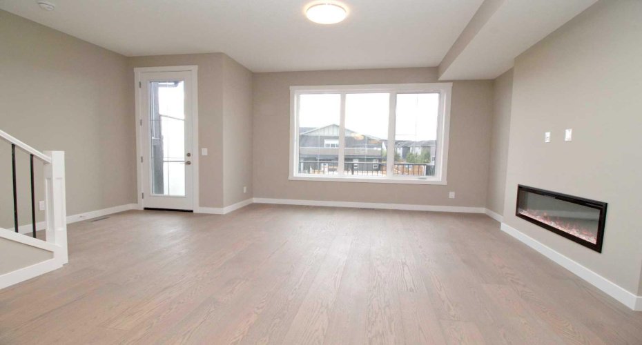 18 Sundown Place, Cochrane, Alberta T4C 3H2, 3 Bedrooms Bedrooms, ,3 BathroomsBathrooms,Residential,For Sale,Sundown,A2324935