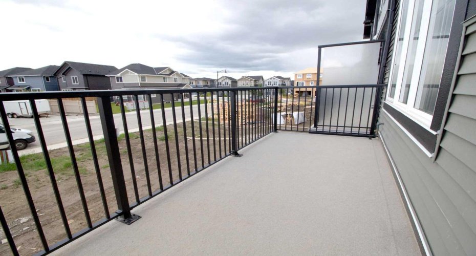 18 Sundown Place, Cochrane, Alberta T4C 3H2, 3 Bedrooms Bedrooms, ,3 BathroomsBathrooms,Residential,For Sale,Sundown,A2324935