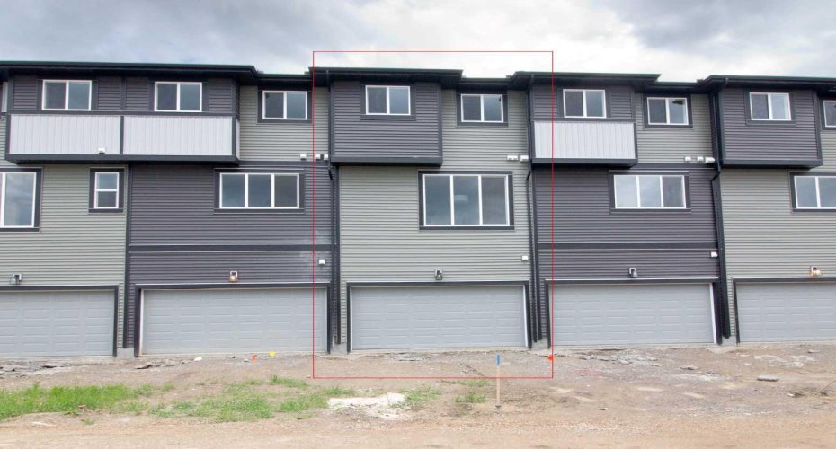 18 Sundown Place, Cochrane, Alberta T4C 3H2, 3 Bedrooms Bedrooms, ,3 BathroomsBathrooms,Residential,For Sale,Sundown,A2324935