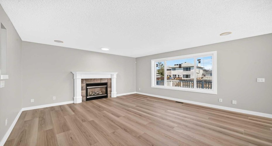 12915 Coventry Hills Way, Calgary, Alberta T3K 5L4, 5 Bedrooms Bedrooms, ,4 BathroomsBathrooms,Residential,For Sale,Coventry Hills,A2325111