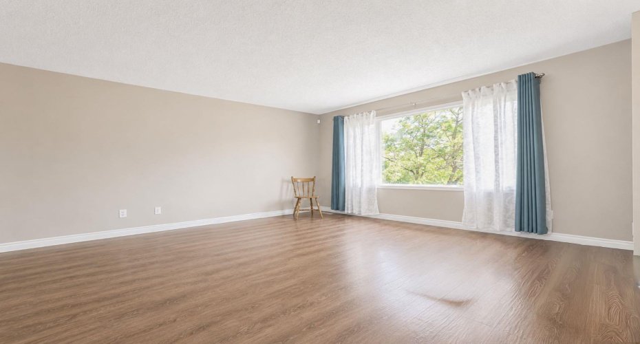 11814 96 Street, Grande Prairie, Alberta T8V 4P4, 4 Bedrooms Bedrooms, ,2 BathroomsBathrooms,Residential,For Sale,96,A2299559